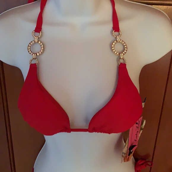 Bikini - Picture 2 of 6